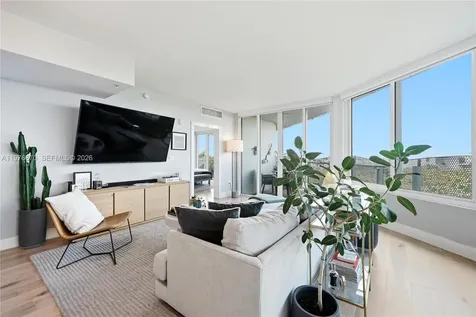 2155 Washington Court Miami Beach FL 33139