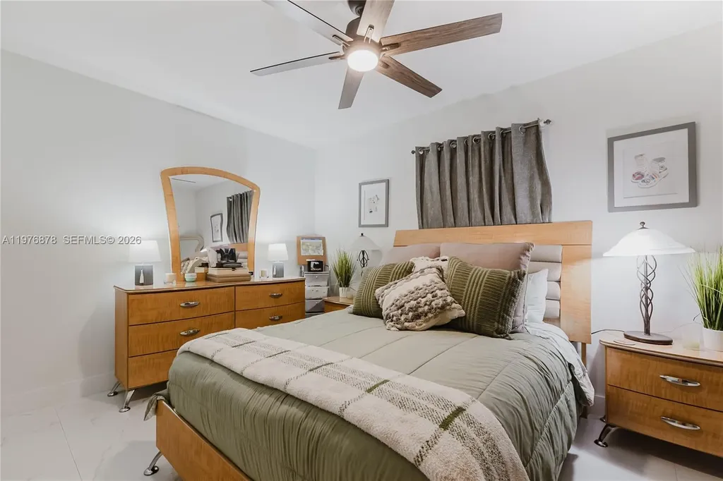 2621 SW 12th Terrace Fort Lauderdale FL 33315