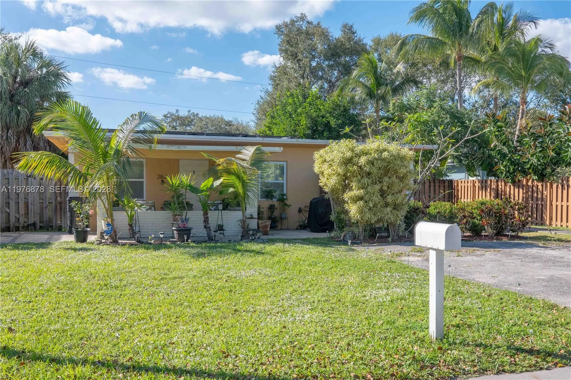 2621 SW 12th Terrace Fort Lauderdale FL 33315