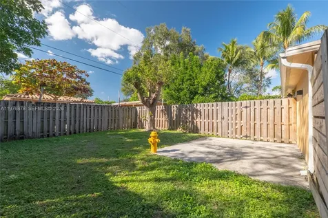 2621 SW 12th Terrace Fort Lauderdale FL 33315