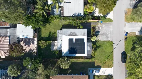 2621 SW 12th Terrace Fort Lauderdale FL 33315