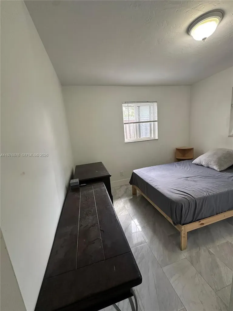 5710 Douglas Street Hollywood FL 33021