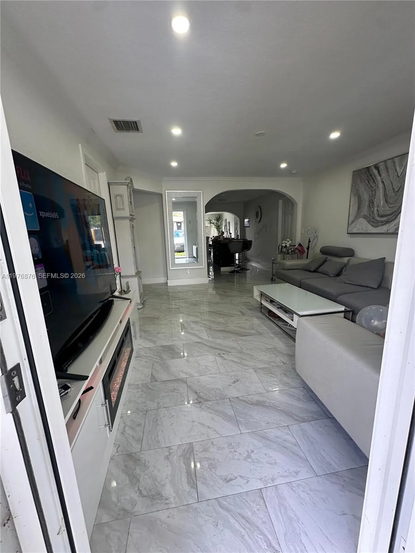 5710 Douglas Street Hollywood FL 33021