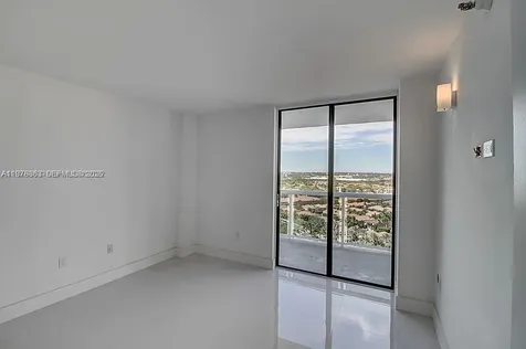 20505 E Country Club Drive Aventura FL 33180