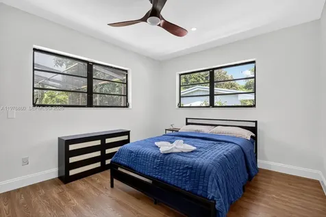 245 NE 175th Street North Miami Beach FL 33162