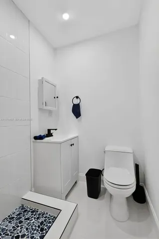 245 NE 175th Street North Miami Beach FL 33162