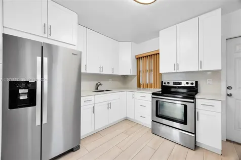 150 SW 58th Avenue Miami FL 33144