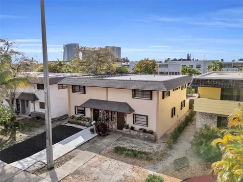 2172 NE 171st Street North Miami Beach FL 33162