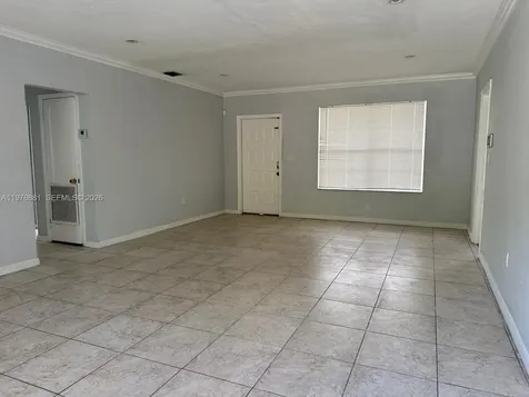 16981 NE 8th Court North Miami Beach FL 33162