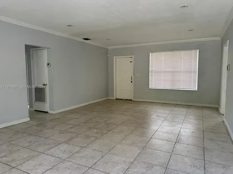 16981 NE 8th Court North Miami Beach FL 33162