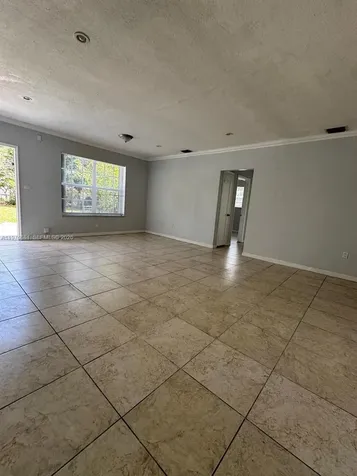 16981 NE 8th Court North Miami Beach FL 33162