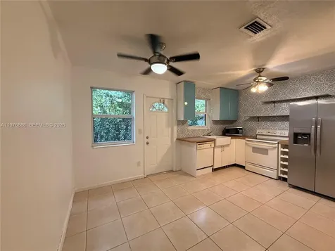 1104 N 17th Court Hollywood FL 33020