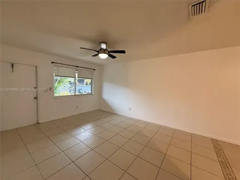 1104 N 17th Court Hollywood FL 33020