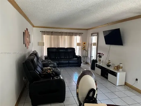 Miami FL 33173