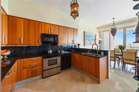 16500 Collins Avenue Sunny Isles Beach FL 33160