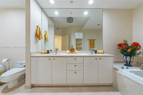 16500 Collins Avenue Sunny Isles Beach FL 33160