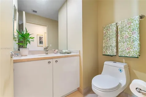 16500 Collins Avenue Sunny Isles Beach FL 33160