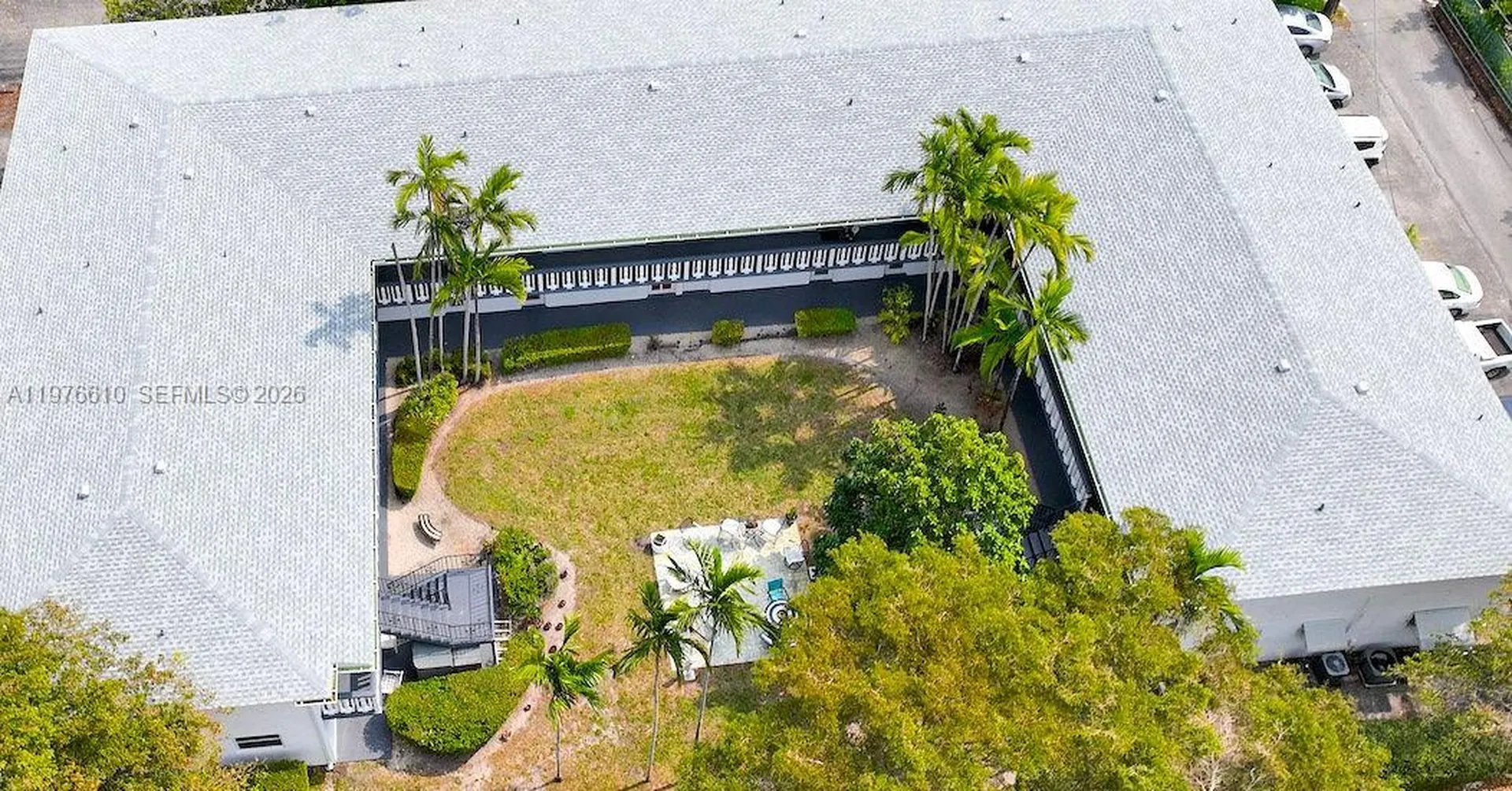 2458 Polk Street Hollywood FL 33020