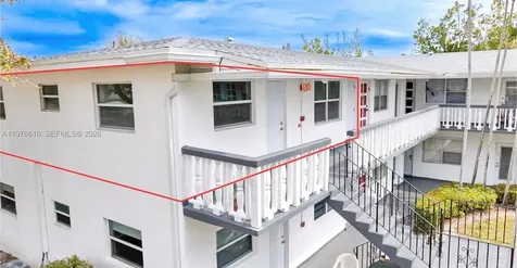 2458 Polk Street Hollywood FL 33020