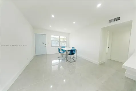 2458 Polk Street Hollywood FL 33020