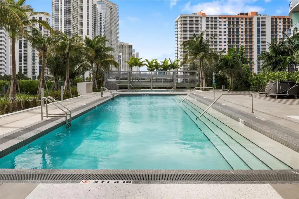 17550 Collins Avenue Sunny Isles Beach FL 33160