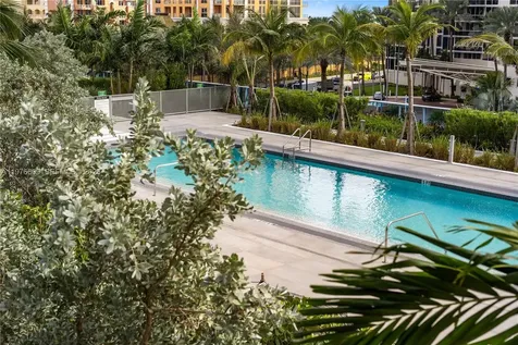 17550 Collins Avenue Sunny Isles Beach FL 33160