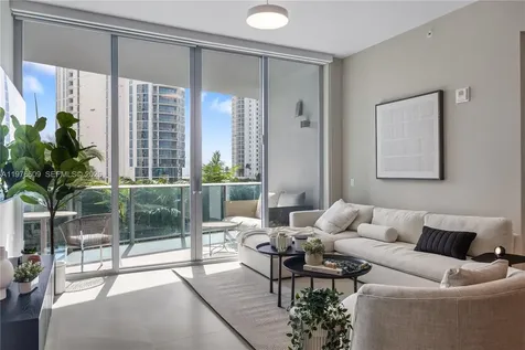 17550 Collins Avenue Sunny Isles Beach FL 33160