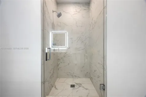 17550 Collins Avenue Sunny Isles Beach FL 33160