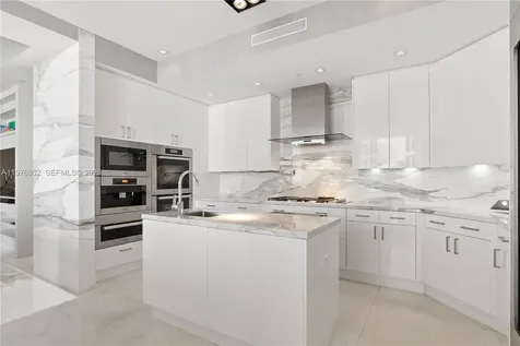 17749 Collins Avenue Sunny Isles Beach FL 33160