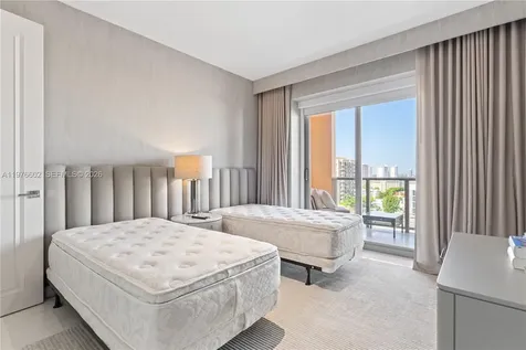 17749 Collins Avenue Sunny Isles Beach FL 33160