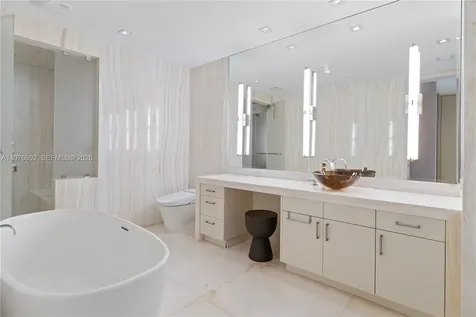 17749 Collins Avenue Sunny Isles Beach FL 33160