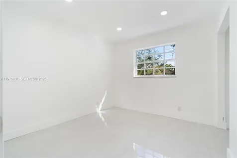 1360 SW 6th Terrace Deerfield Beach FL 33441
