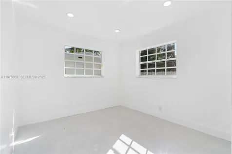 1360 SW 6th Terrace Deerfield Beach FL 33441