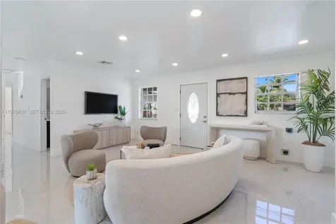 1360 SW 6th Terrace Deerfield Beach FL 33441