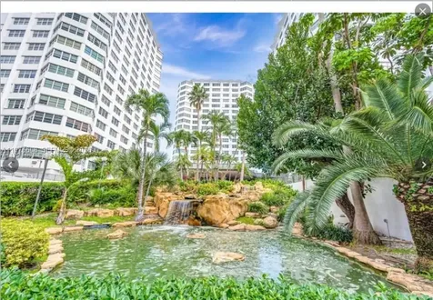 999 Brickell Bay Drive Miami FL 33131