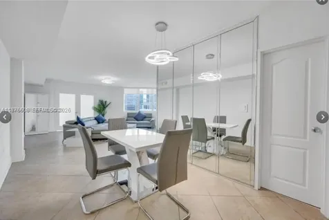 999 Brickell Bay Drive Miami FL 33131