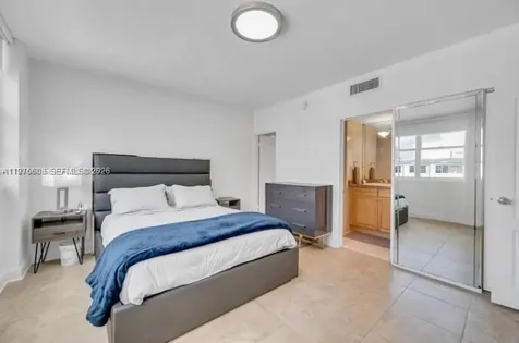 999 Brickell Bay Drive Miami FL 33131