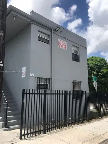 Miami FL 33136
