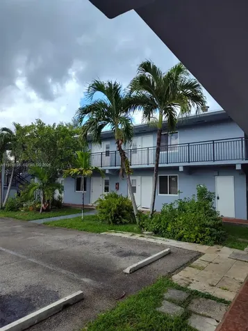 655 Eldron Drive Miami Springs FL 33166