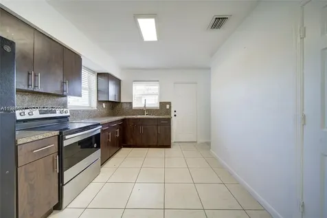 10203 NW 12th Avenue Miami FL 33150