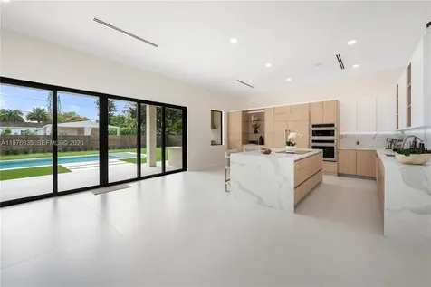 6990 SW 58th Street Miami FL 33143