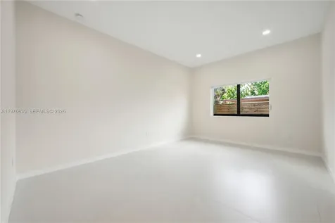6990 SW 58th Street Miami FL 33143