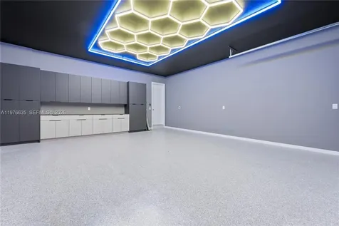 6990 SW 58th Street Miami FL 33143