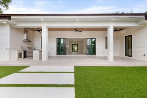 6990 SW 58th Street Miami FL 33143