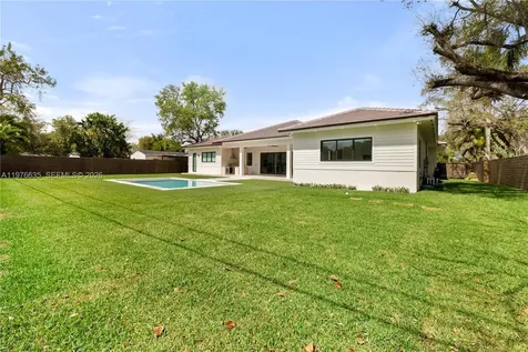 6990 SW 58th Street Miami FL 33143
