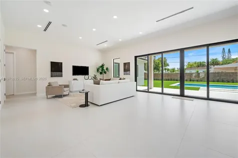 6990 SW 58th Street Miami FL 33143