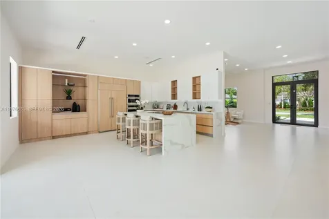 6990 SW 58th Street Miami FL 33143
