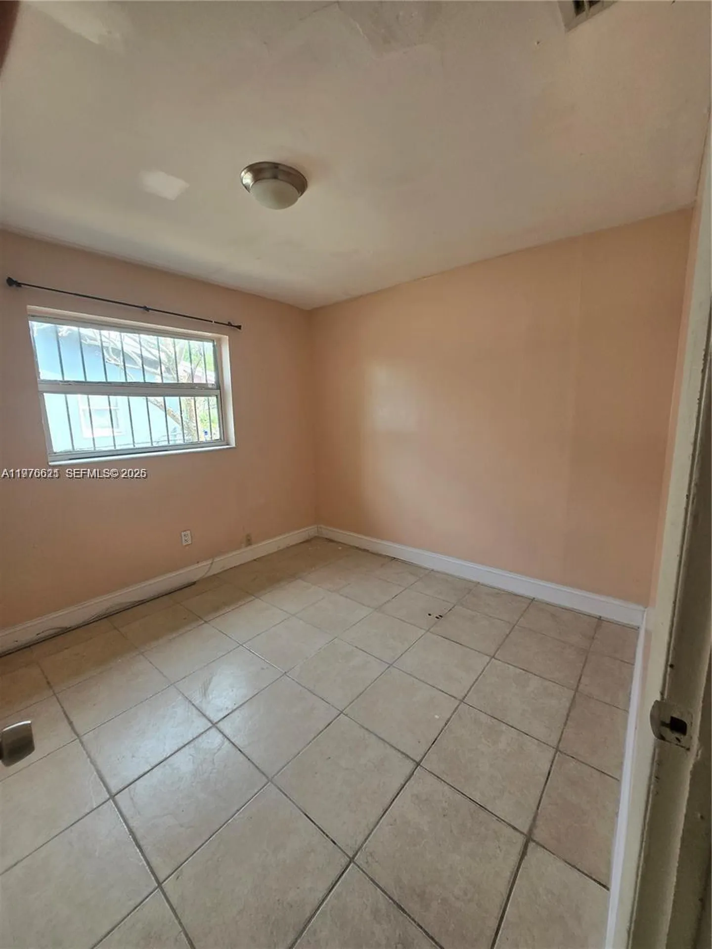 2111 NW 26th Avenue Fort Lauderdale FL 33311