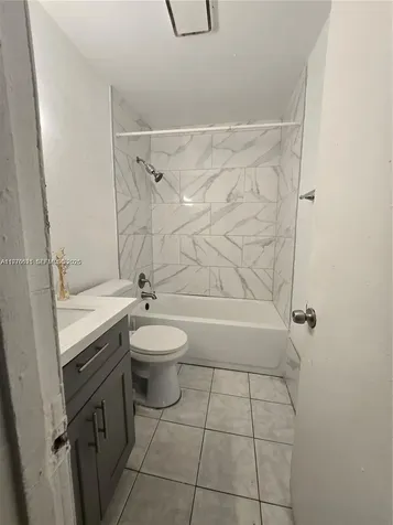 2111 NW 26th Avenue Fort Lauderdale FL 33311