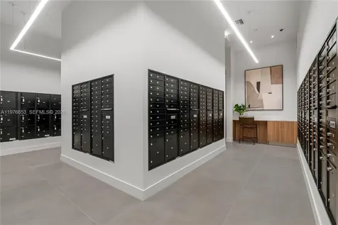 16395 Biscayne Boulevard North Miami Beach FL 33160